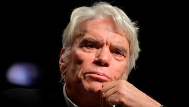 Les procureurs ont requis cinq ans de prison ferme contre Bernard Tapie pour « escroquerie » et « détournement de fonds publics »