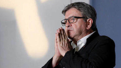 Le leader de La France insoumise comparaîtra avec d'autres responsables de son parti.