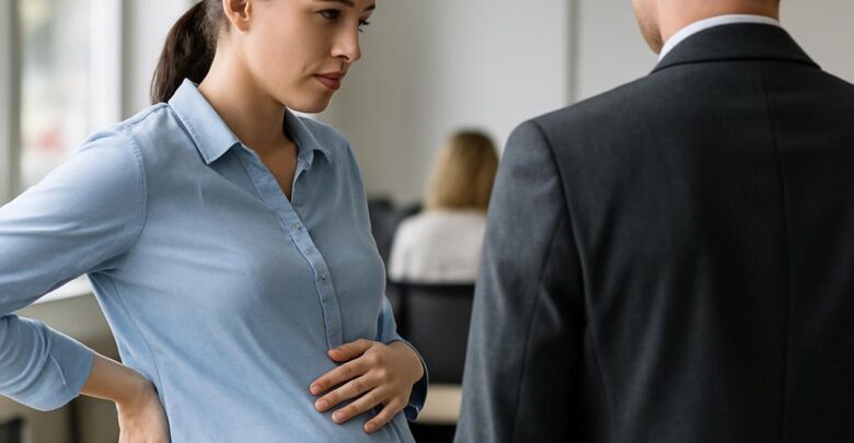 Licenciement d'une employée enceinte : obligation d'informer l'employeur ?